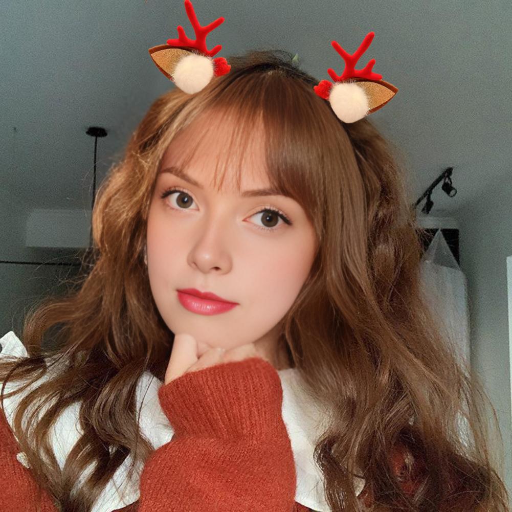 Reindeer Antlers Headband - トナカイの角のヘアクリップ ポンポン付きトナカイの角のヘアクリップ クリスマスパーティー用の可愛らしい鹿の耳のヘッドバンド 女性向け