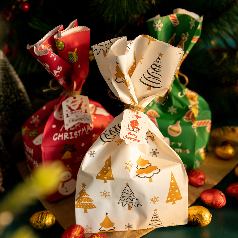 24セット アドベントカレンダー クリスマスギフトバッグ サ - Advent Calendar Gift のレビューと価格